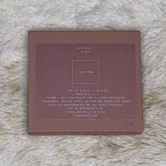 Discontinued KKW Blush in Fuzzy Pink - Picture 4 of 6